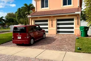 23706 SW 108th Pl, Homestead, FL 33032 - Photo 1