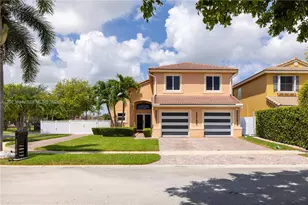 23706 SW 108th Pl, Homestead, FL 33032 - Photo 1