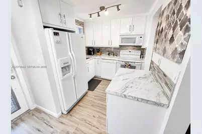 2801 N Pine Island Rd #208, Sunrise, FL 33322 - Photo 11