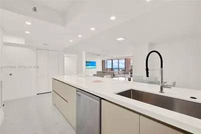 5757 Collins Ave #507, Miami Beach, FL 33140 - Photo 9