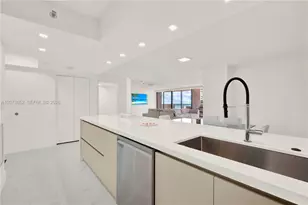5757 Collins Ave, Miami Beach, FL 33140 - Photo 9