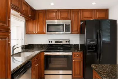 9230 Lagoon Pl #411, Davie, FL 33324 - Photo 1
