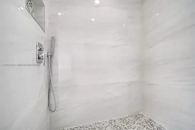 9301 SW 4th St #229F, Miami, FL 33174 - Photo 5
