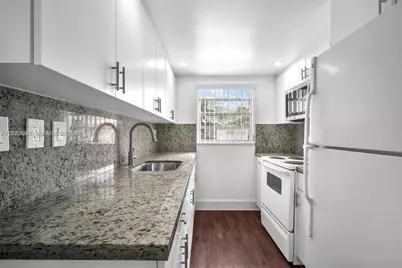9301 SW 4th St #229F, Miami, FL 33174 - Photo 3