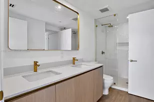 90 NE 32nd St, Miami, FL 33137 - Photo 25