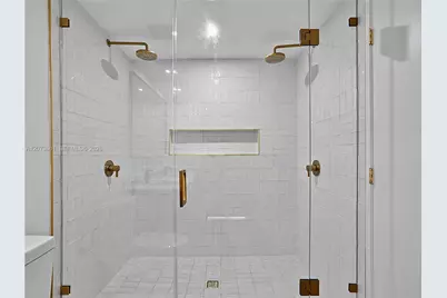 90 NE 32nd Street #1104, Miami, FL 33137 - Photo 23