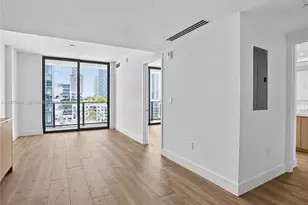 90 NE 32nd St, Miami, FL 33137 - Photo 17
