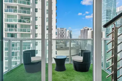 41 SE 5th St #1111, Miami, FL 33131 - Photo 11