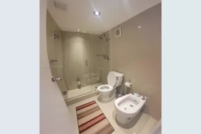 3200 Collins Ave #9-1, Miami Beach, FL 33140 - Photo 13