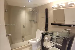3200 Collins Ave, Miami Beach, FL 33140 - Photo 17