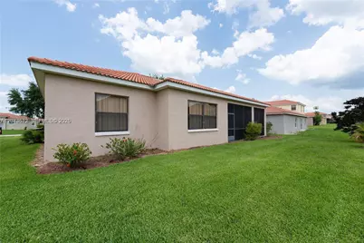 406 Cinnamon Drive, Kissimmee, FL 34759 - Photo 11