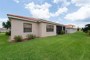 406 Cinnamon Dr, Kissimmee, FL 34759 - Photo 11