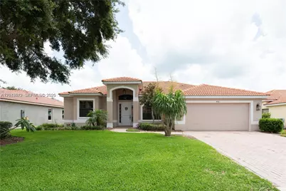 406 Cinnamon Drive, Kissimmee, FL 34759 - Photo 1