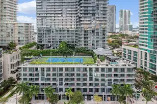 121 NE 34th St, Miami, FL 33137 - Photo 11