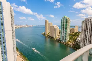 300 S Biscayne Blvd, Miami, FL 33131 - Photo 1