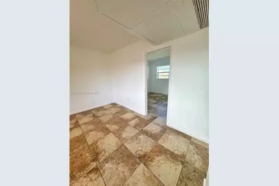 1020 SW 7 Th #9, Miami, FL 33130 - Photo 9