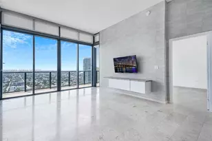 88 SW 7th St, Miami, FL 33130 - Photo 1
