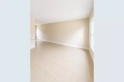 4601 NW 9th Dr #4601, Plantation, FL 33317 - Photo 7