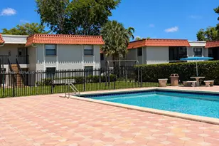 9730 Hammocks Blvd, Miami, FL 33196 - Photo 19