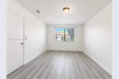 9730 Hammocks Blvd #201-28, Miami, FL 33196 - Photo 9