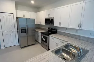 24480 SW 119th Pl, Homestead, FL 33032 - Photo 9