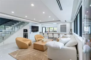 5601 N Ocean Dr, Hollywood, FL 33019 - Photo 17