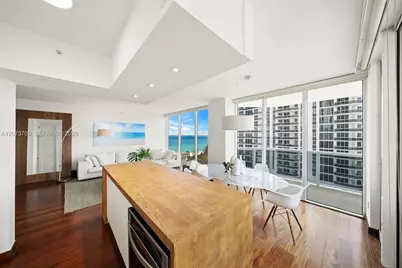 4779 Collins Ave #1005, Miami Beach, FL 33140 - Photo 9