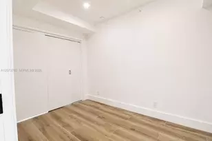 5601 Collins Ave, Miami Beach, FL 33140 - Photo 27