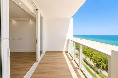 5601 Collins Ave #1009, Miami Beach, FL 33140 - Photo 9
