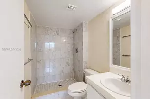 9360 Fontainebleau Blvd, Miami, FL 33172 - Photo 13