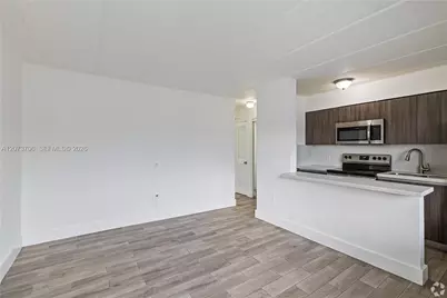 734 NW 80th St #2, Miami, FL 33150 - Photo 5