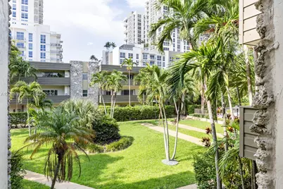 8335 SW 72nd Ave #205D, Miami, FL 33143 - Photo 1