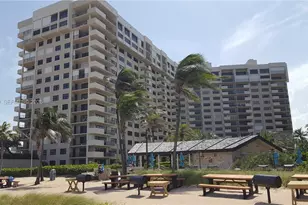 4900 N Ocean Blvd, Lauderdale by the Sea, FL 33308 - Photo 49