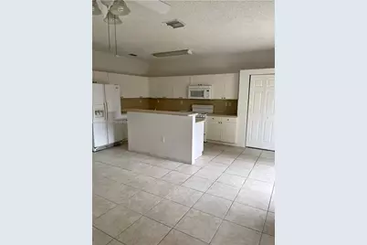 2357 SE 23rd Dr #2357, Homestead, FL 33035 - Photo 3