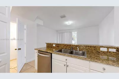 2929 SE 2nd St #7, Homestead, FL 33033 - Photo 5