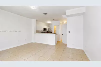 2929 SE 2nd St #7, Homestead, FL 33033 - Photo 7