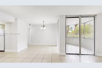 8205 SW 152nd Ave #F212, Miami, FL 33193 - Photo 5