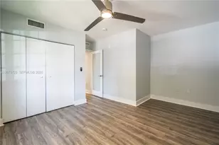 331 85th St, Miami Beach, FL 33141 - Photo 15