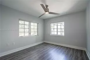 331 85th St, Miami Beach, FL 33141 - Photo 9