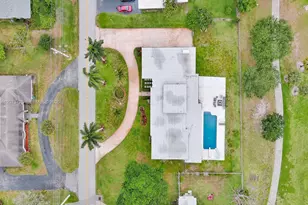 621 E Tropical Way, Plantation, FL 33317 - Photo 45