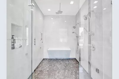 621 E Tropical Way, Plantation, FL 33317 - Photo 23