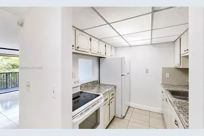 14201 N Kendall Dr #401D, Miami, FL 33186 - Photo 3