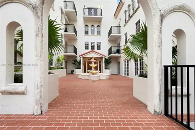 323 Navarre Ave #301, Coral Gables, FL 33134 - Photo 3