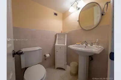 8233 Harding Ave #204, Miami Beach, FL 33141 - Photo 1