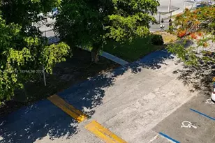 11110 SW 196th St, Cutler Bay, FL 33157 - Photo 15