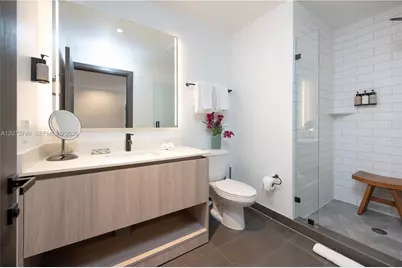 398 NE 5th St #2517, Miami, FL 33132 - Photo 13