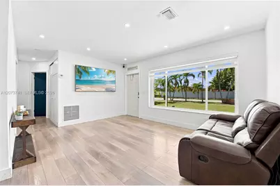 681 W 55th Pl, Hialeah, FL 33012 - Photo 3