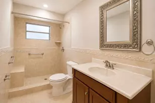 1060 N Douglas Rd, Pembroke Pines, FL 33024 - Photo 17