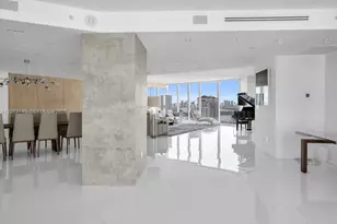 300 South Pointe Dr, Miami Beach, FL 33139 - Photo 3