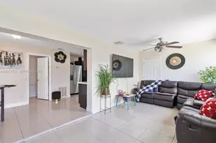 8544 Sheraton Dr, Miramar, FL 33025 - Photo 7